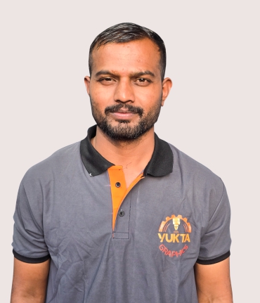 Balaji Kaware –  Quality Supervisior of Yukta Graphics